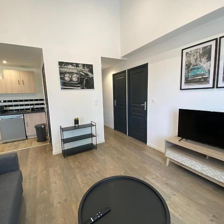 Logement Calme Et Confortable Au Coeur De Loupiac Loupiac  Exterior foto