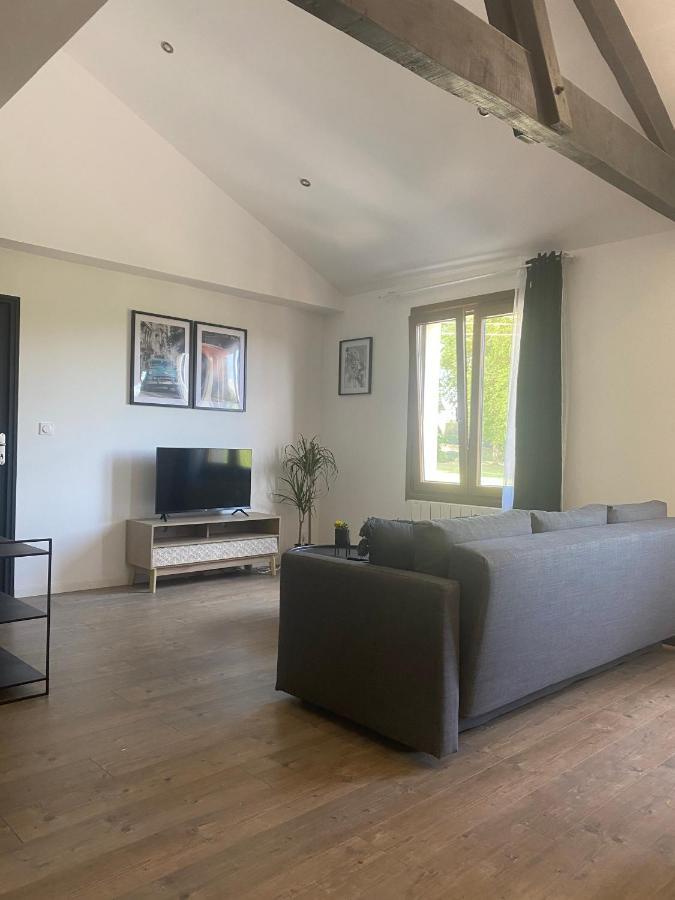 Logement Calme Et Confortable Au Coeur De Loupiac Loupiac  Exterior foto